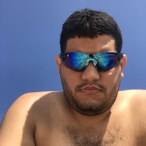 Meet your Posher, Gilbert